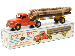 Lot 550 - DINKY TOYS (FRANCE) (1)