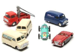 Lot 365 - CORGI TOYS (GB) (6)