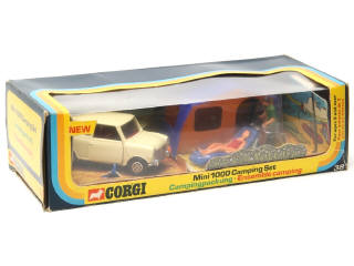 Lot 371 - CORGI TOYS (GB) (1)