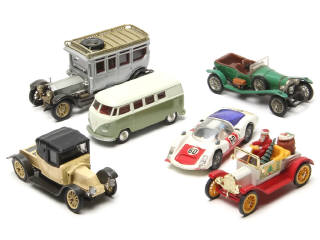 Lot 391 - CORGI TOYS (GB) (6)