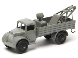 Lot 450 - DINKY TOYS (GB) (1)