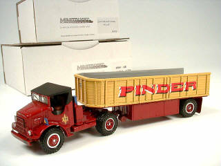 Lot 367 - MINITRUCKS (FRANCE) (1)
