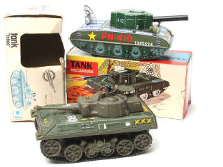 Lot 188 - DIVERS (2)