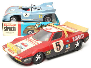 Lot 192 - DIVERS (2)