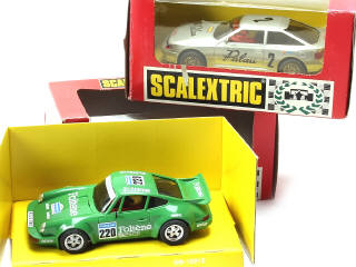 Lot 59 - SCALEXTRIC (2)