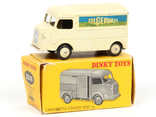 Lot 68 - DINKY TOYS (FRANCE) (1)
