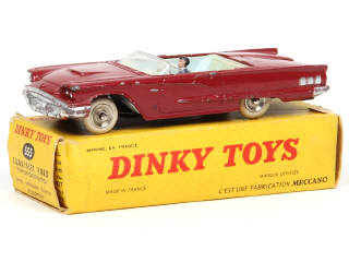 Lot 131 - DINKY TOYS (FRANCE) (1)