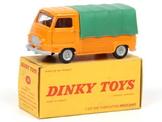 Lot 155 - DINKY TOYS (FRANCE) (1)