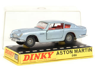 Lot 189 - DINKY TOYS (GB) (1)