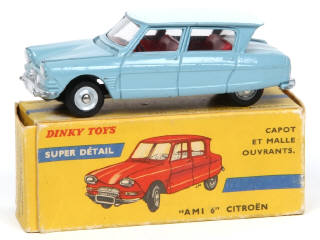 Lot 133 - DINKY TOYS (FRANCE) (1)