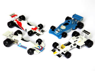 Lot 104 - POLISTIL (ITALIE) (4)