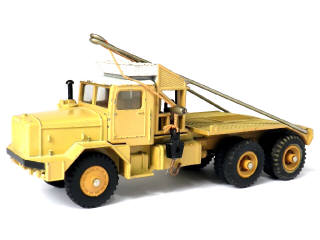 Lot 267 - DINKY TOYS (FRANCE) (1)
