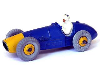Lot 272 - DINKY TOYS (GB) (1)