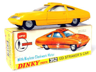 Lot 277 - DINKY TOYS (GB) (1)