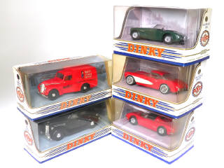 Lot 284 - DINKY MATCHBOX (5)