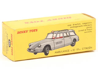 Lot 467 - DINKY TOYS (FRANCE) (1)