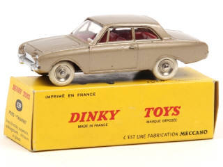 Lot 486 - DINKY TOYS (FRANCE) (1)