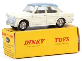 Lot 495 - DINKY TOYS (FRANCE) (1)