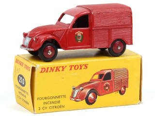 Lot 502 - DINKY TOYS (FRANCE) (1)