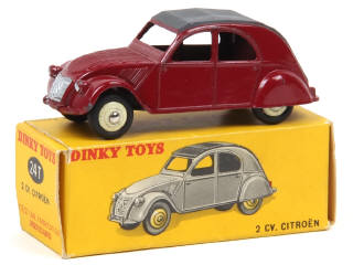 Lot 508 - DINKY TOYS (FRANCE) (1)