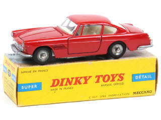 Lot 509 - DINKY TOYS (FRANCE) (1)