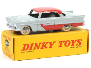 Lot 528 - DINKY TOYS (FRANCE) (1)