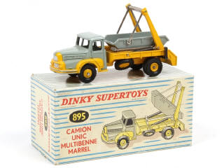 Lot 607 - DINKY TOYS (FRANCE) (1)