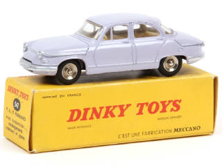 Lot 552 - DINKY TOYS (FRANCE) (1)