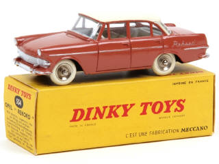 Lot 553 - DINKY TOYS (FRANCE) (1)