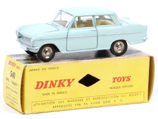 Lot 564 - DINKY TOYS (FRANCE) (1)