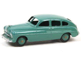 Lot 477 - DINKY TOYS (FRANCE) (1)