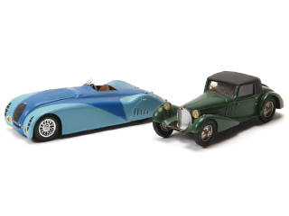 Lot 117 - AURORE MODELS (SUISSE) (2)