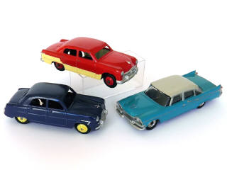 Lot 293 - DINKY TOYS (GB) (3)