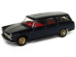 Lot 317 - DINKY TOYS (FRANCE) (1)