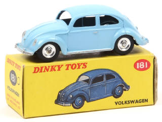 Lot 585 - DINKY TOYS (GB) (1)
