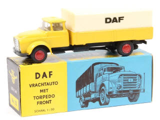 Lot 372 - LION-CAR (PAYS-BAS) (1)