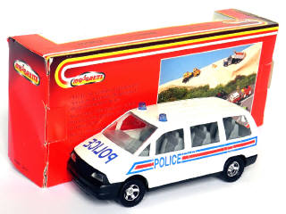Lot 95 - MAJORETTE (FRANCE) (1)