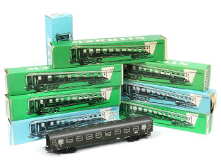 Lot 157 - MÄRKLIN 'HO' (ALLEMAGNE) (8)