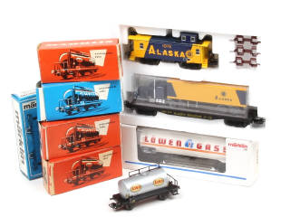 Lot 156 - MÄRKLIN 'HO' (ALLEMAGNE) (8)