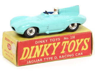 Lot 257 - DINKY TOYS (GB) (1)