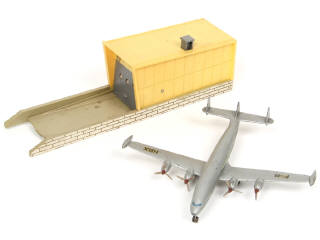 Lot 230 - DINKY TOYS (FRANCE) (2)