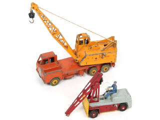 Lot 284 - DINKY TOYS (2)