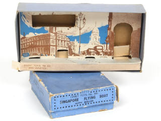 Lot 273 - DINKY TOYS (GB) (2)