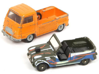 Lot 223 - DINKY TOYS (FRANCE) (2)