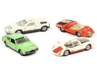 Lot 386 - DINKY TOYS (4)