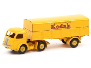 Lot 408 - DINKY TOYS (FRANCE) (1)
