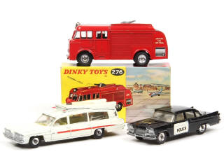 Lot 384 - DINKY TOYS (GB) (3)