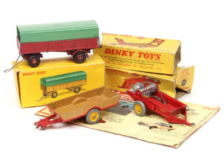 Lot 385 - DINKY TOYS (4)