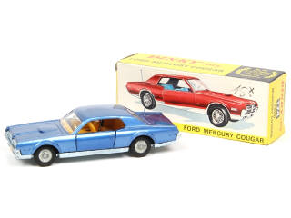 Lot 341 - DINKY TOYS (GB) (1)