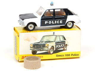 Lot 435 - DINKY TOYS (FRANCE) (1)
